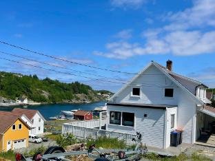 person holiday home in BOMLO