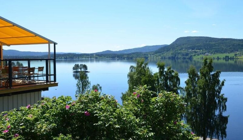 Kroderen Kro & motel AS