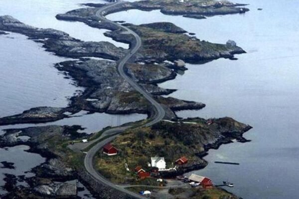 Leite Gard near Atlantic Road in Hustadvika
