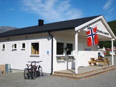 Løkvollstranda camping As