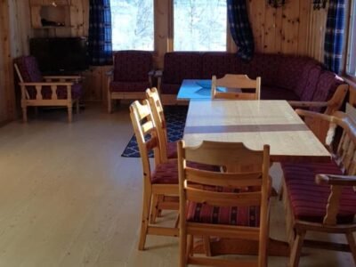 Solstua Three-bedroom Cottage