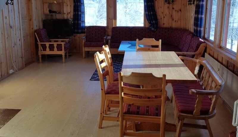 Solstua Three-bedroom Cottage