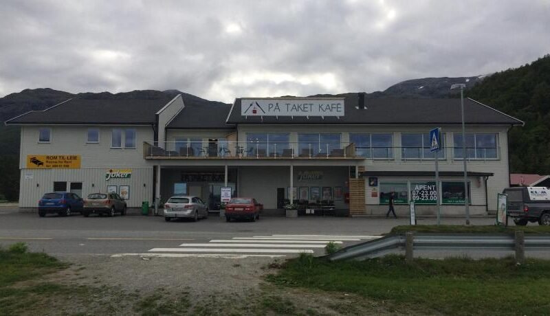 Pa Taket Overnatting