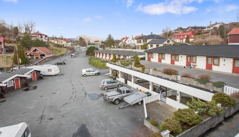Midttun Motell & Camping AS