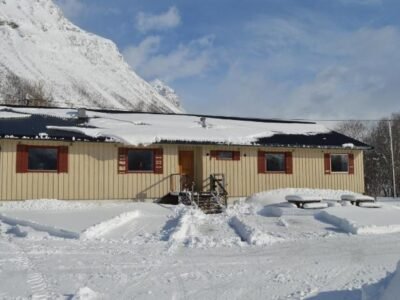 Lyngenfjord, Frøyas hus