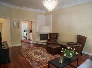 I. Best location, high standard.& fully equipped