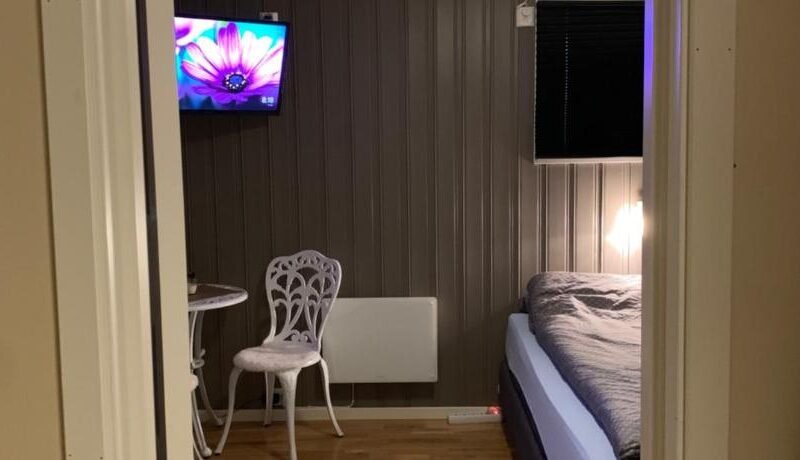 Cozy & private room in the middle of Lofoten