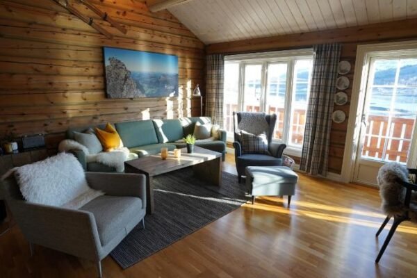 Lake View Apartment 2 bedrooms and loft