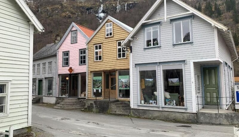 Old town boutiqe apartments/ Gamle Lærdalsøyri boutique leiligheter