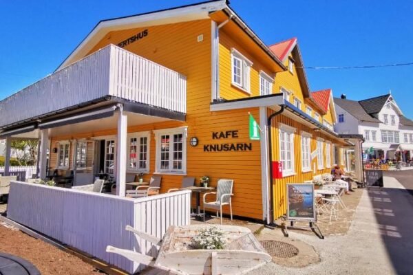 Henningsvær Guesthouse
