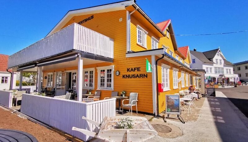 Henningsvær Guesthouse