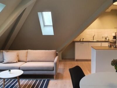 Kong Oscars Apartments