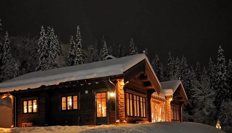 Liaplassen Timber Lodge