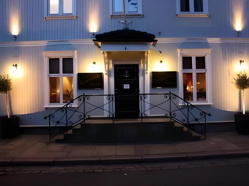 Reenskaug Hotel