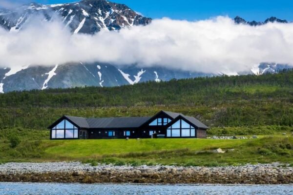 Lyngen Experience Lodge