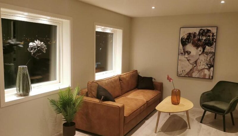 Hurthi Apartment – Blue House