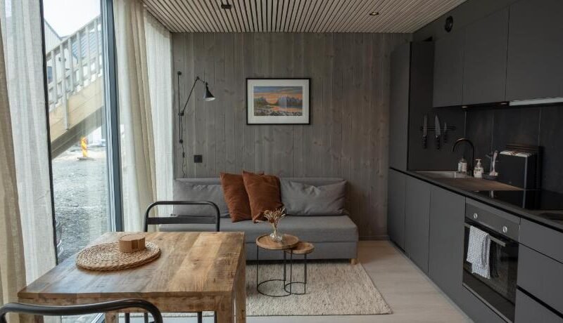 Modern apartment in Henningsvær