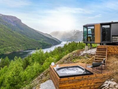 Sogndal Fjordpanorama – The atmosphere