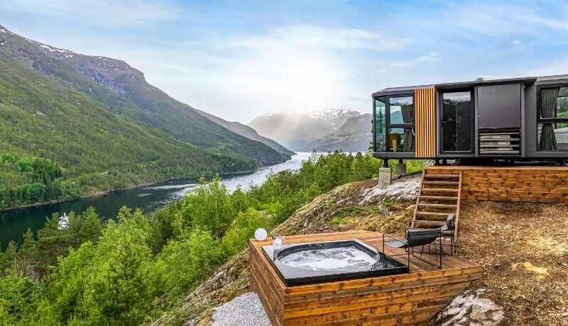 Sogndal Fjordpanorama – The atmosphere