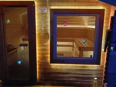 Bubbles Breakfast and Spa