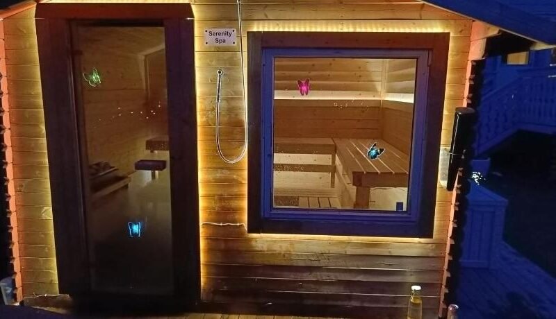 Bubbles Breakfast and Spa