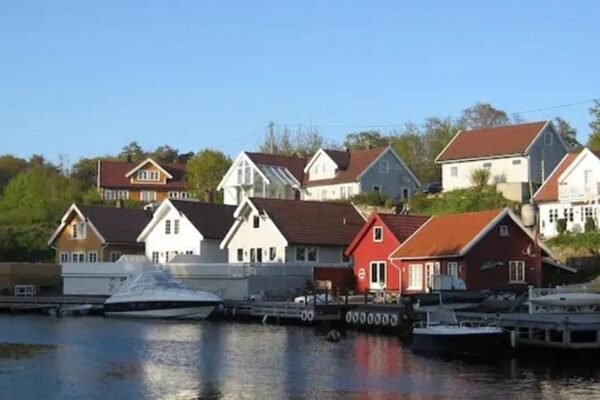 Flekkerøy sjøboder 4 soverom 8 senger