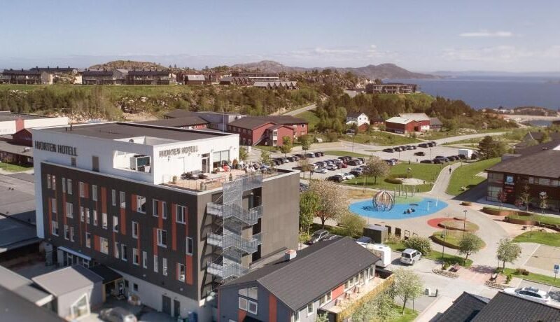 Hjorten Hotell Hitra