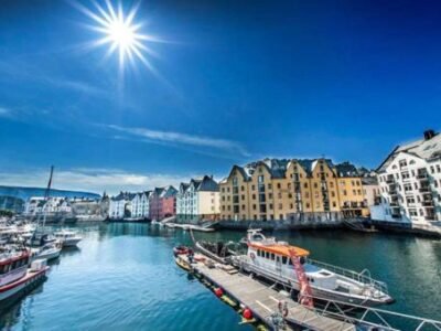 Alesund Apartment with free parking