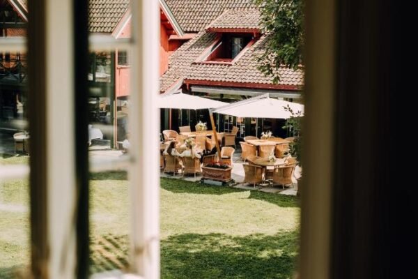 Engø Gard Hotel & Restaurant