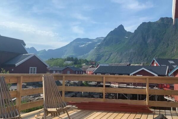 Ingrid Rorbu, A i Lofoten