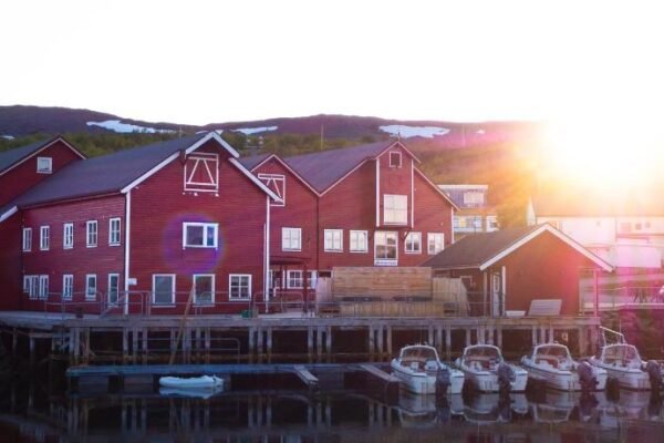 Batsfjord Brygge – Arctic Resort