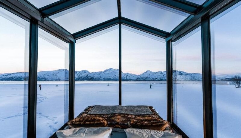 Aera – Glass cabins