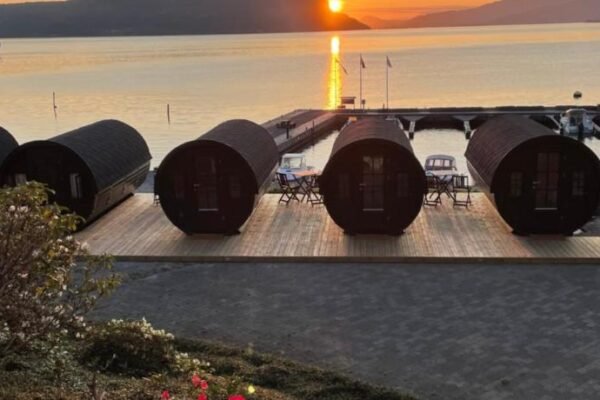 Sleeping barrel lodge Smaken av Ryfylke Event AS, drives ikke som hotell