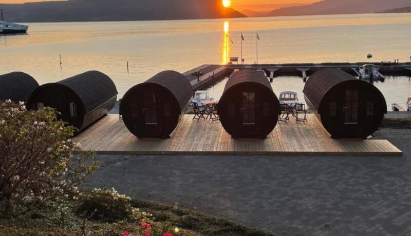 Sleeping barrel lodge Smaken av Ryfylke Event AS, drives ikke som hotell