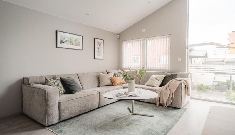 ARCTIC HOMES – Unique Town House