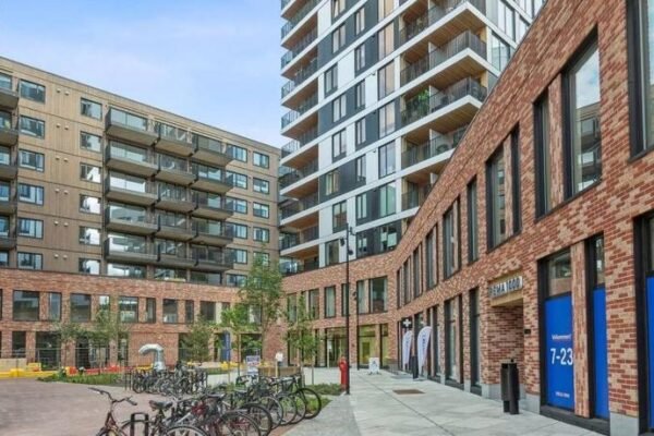 Demims Apartments Lillestrøm – Modern & Super Central – 10mins from Oslo S