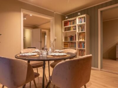 Cozy and spacious apartment in city centre