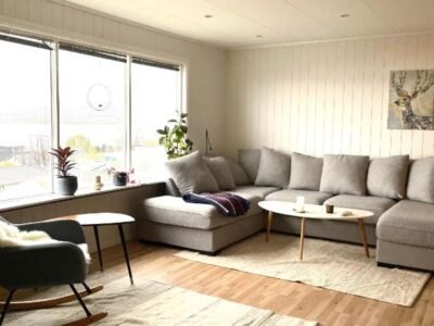 Penthouse with panorama view and great location!