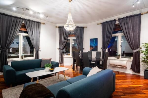 Enter Tromsø Ultimate Luxury – Jacuzzi & Sauna