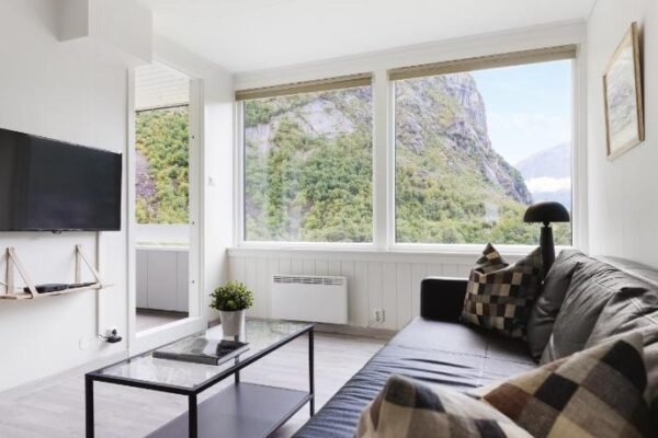 Trolltunga Guesthouse