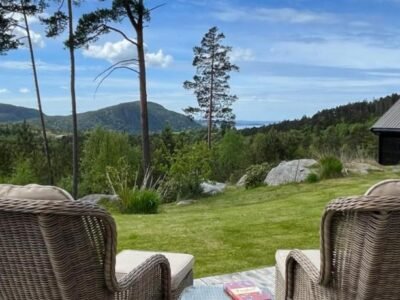 Cabin near Pulpit Rock