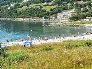 person holiday home in Aram