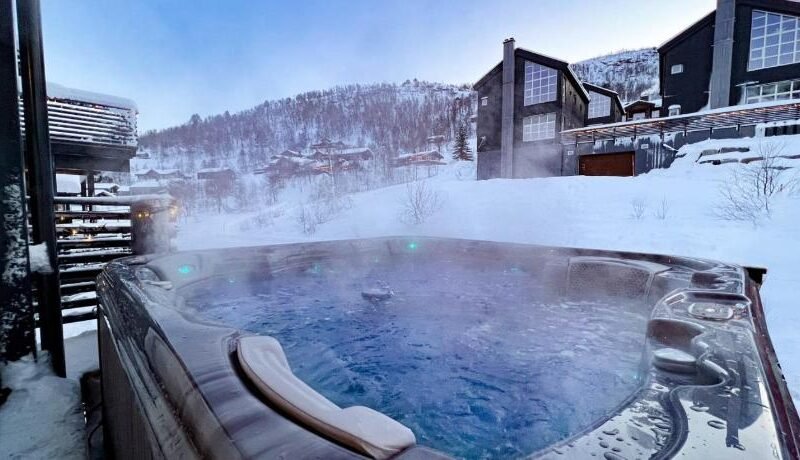 Stranda Fjellgrend – with jacuzzi & 3 bedrooms