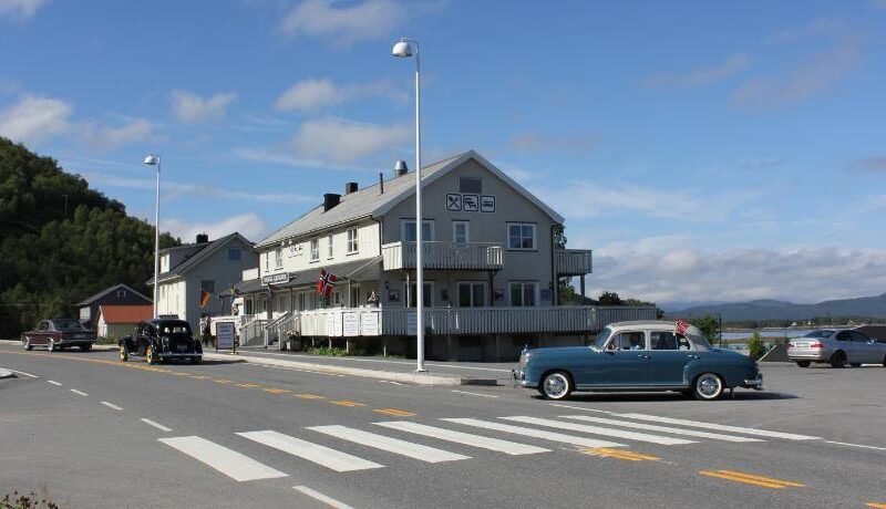 Ulvsvag Gjestgiveri og Fjordcamping AS