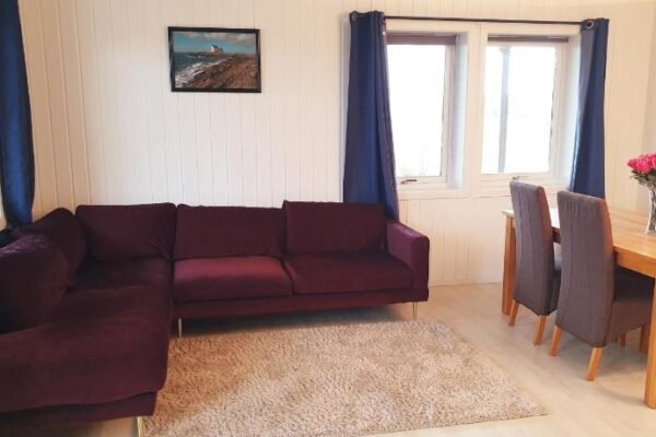 Spacious 2 Bedroom Apartment in Arendal.