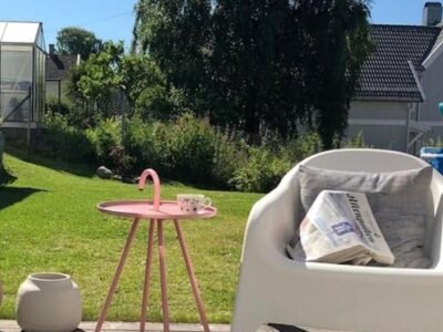 Koselig hus med stor og solrik hage