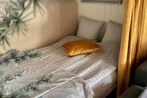 Primitive basement room, no shower, shared toilet