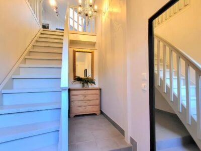 Mercury House, Cathedral View ! Free Parking !