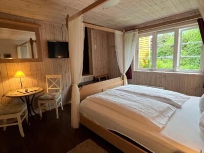 Dalen Bed & Breakfast