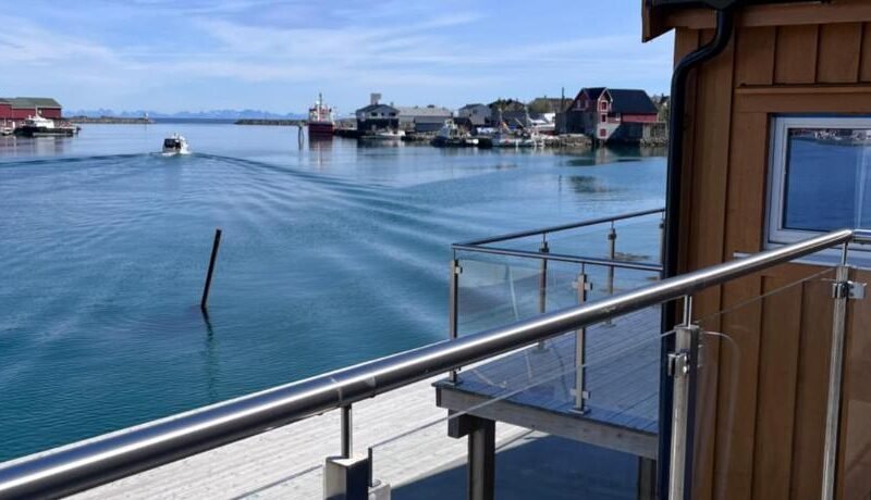 The Harbour House, dorm and twin, selfservice hostel